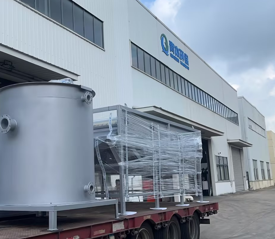 Qingben Çevre Koruma, Çamur Arıtma Ekipmanını Shijiazhuang'a Başarılı Bir Şekilde Teslim Ediyor